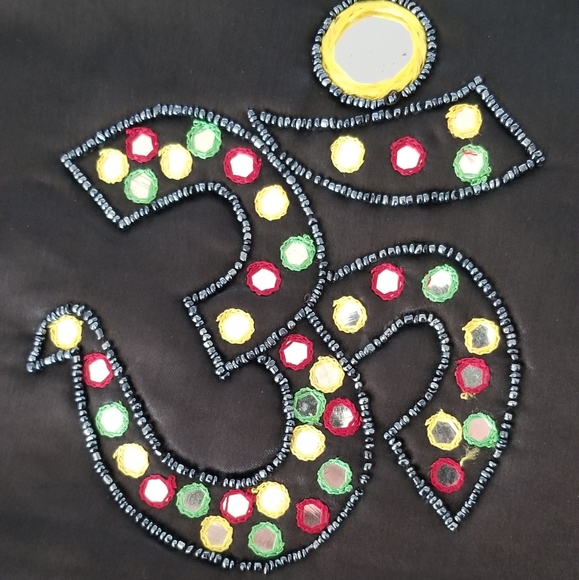 Handmade Yoga/OM Cushion Covers - Picture 7 of 8